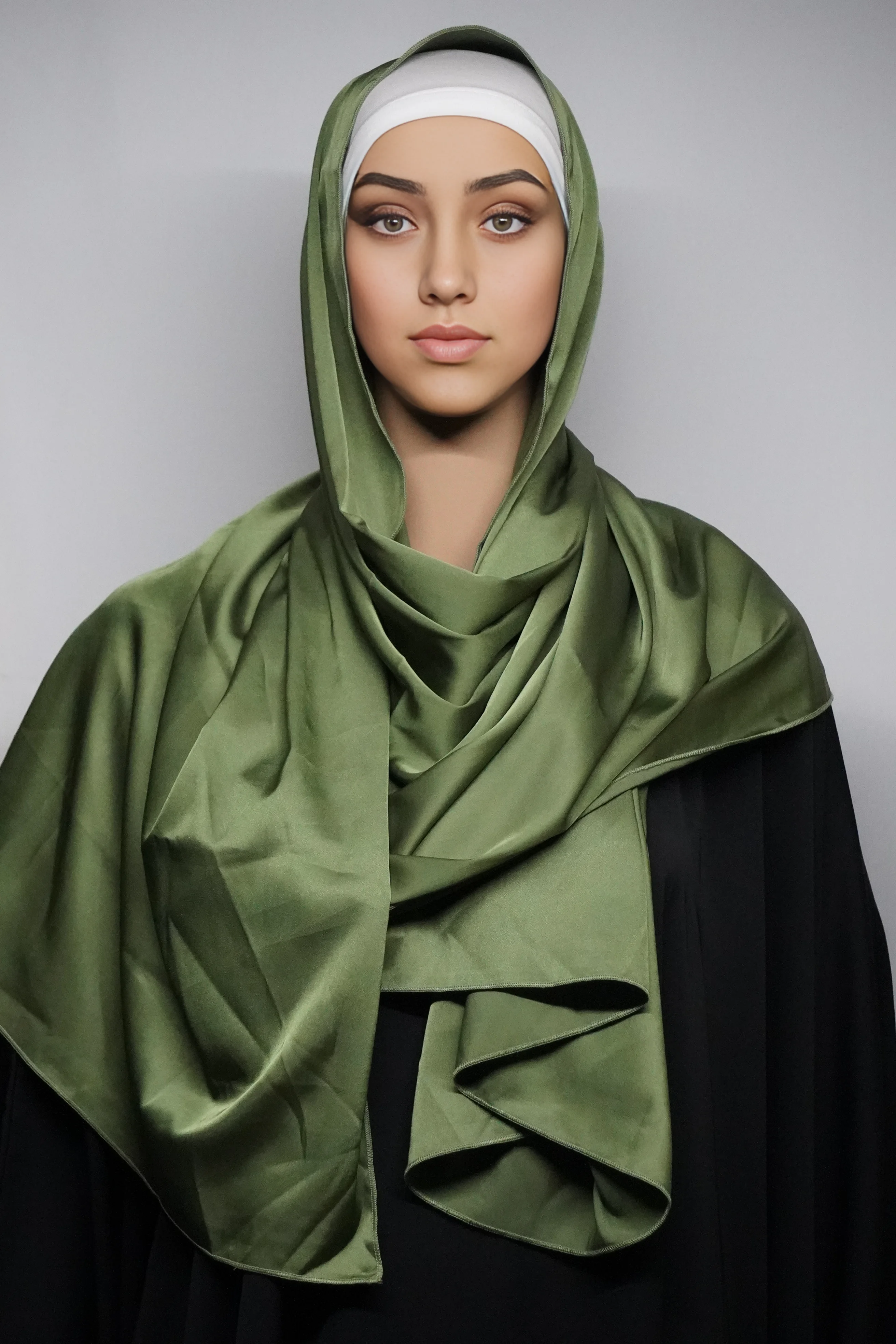 DSC00792_1721739617 Premium Silk With High-Quality Stitch Olive Green