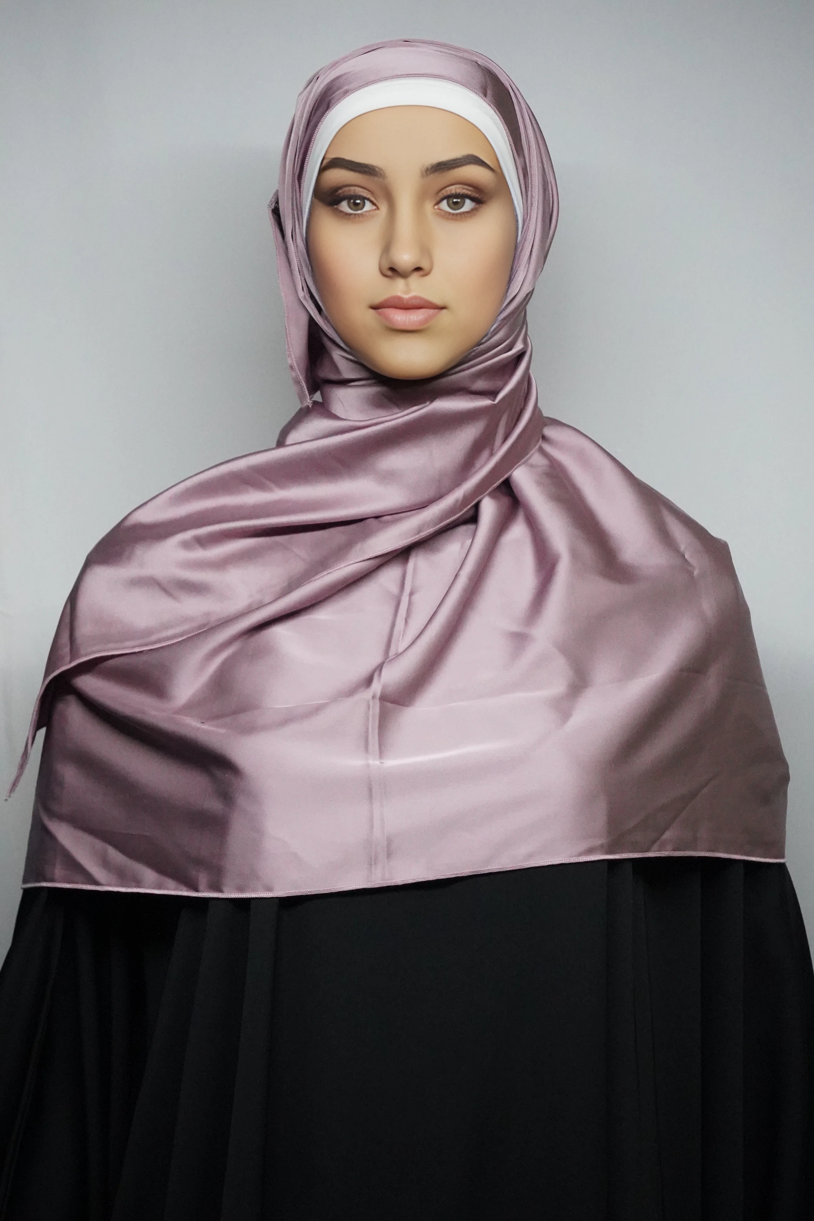 DSC00802_1721739670 Premium Silk Scarf With High-Quality Stitch In Pastel Pink