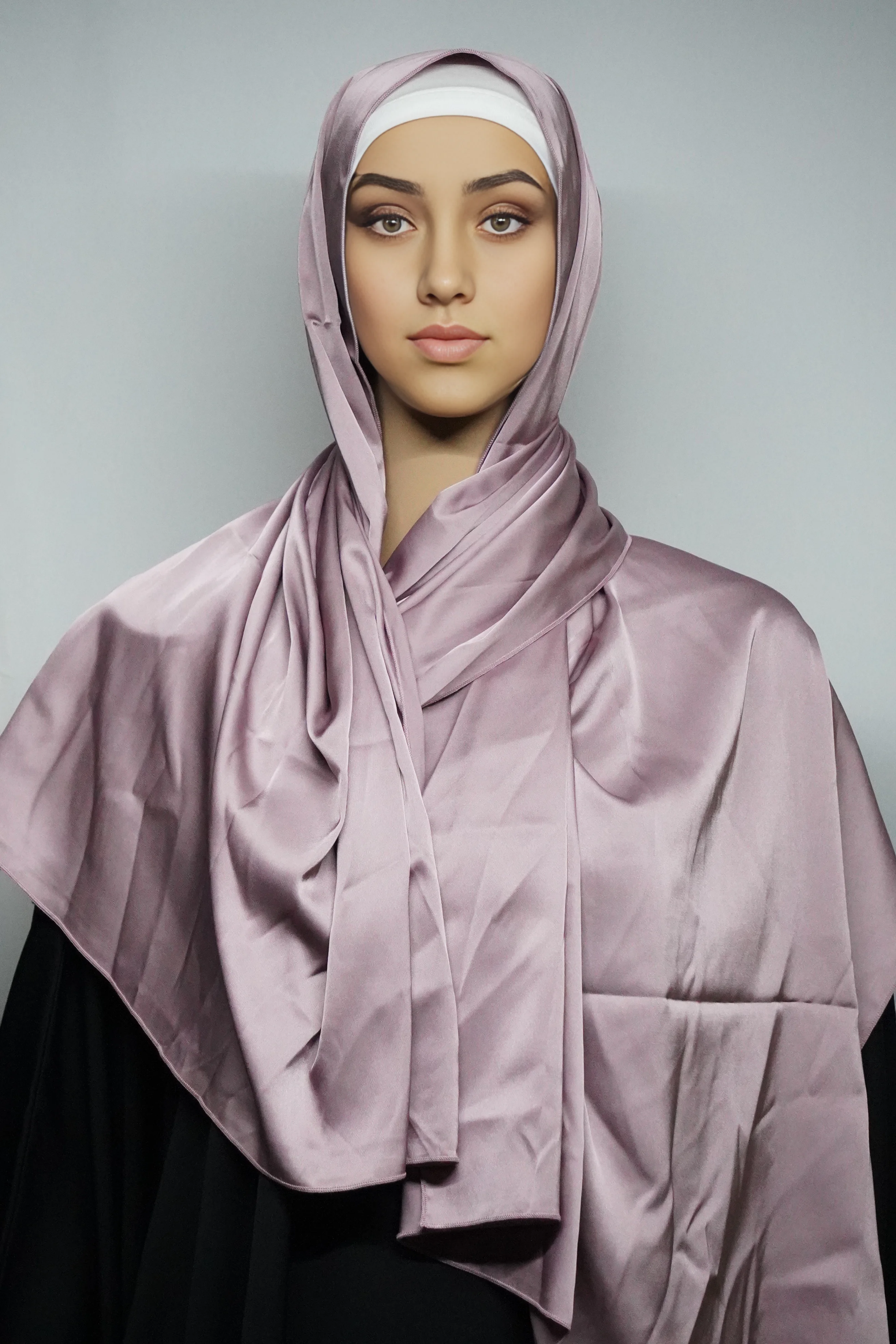 DSC00803_1721739675 Premium Silk Scarf With High-Quality Stitch In Pastel Pink