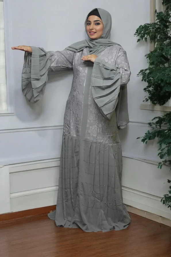 Flower Textured Burkha in Grey