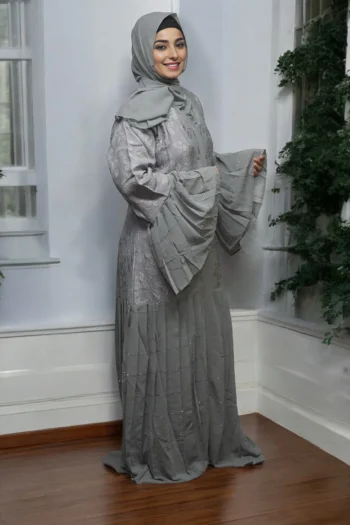 Flower Textured Burkha in Grey