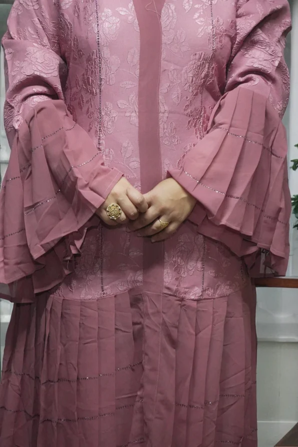 Flower Textured Burkha in PASTLE PINK