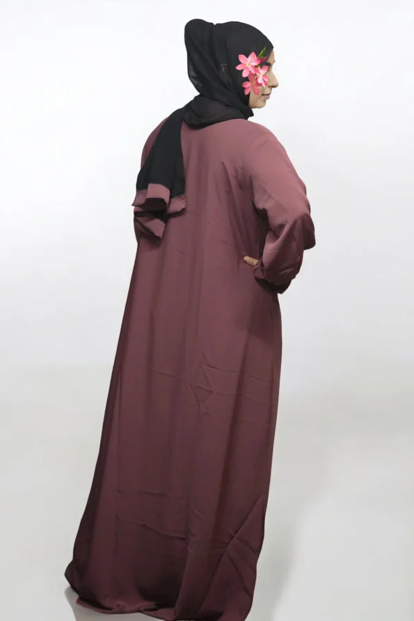 Simple Sleeves Chun Burkha in Brown