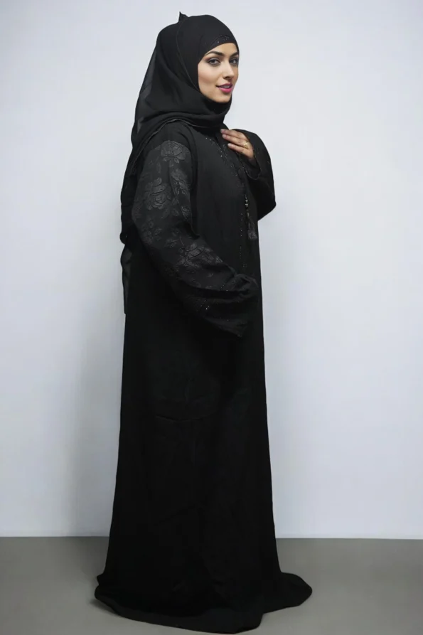 Black Stone Latkan Flower Burqa in Black