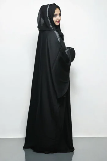 Abaya WHITE STIP AND BLACK STONE Work